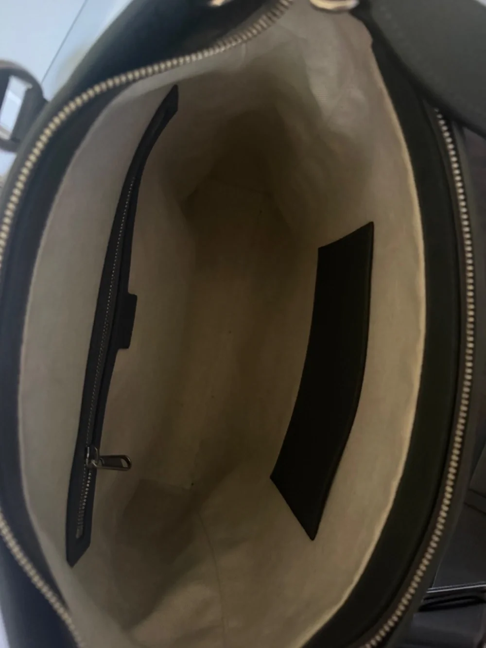 Like new Gucci bag